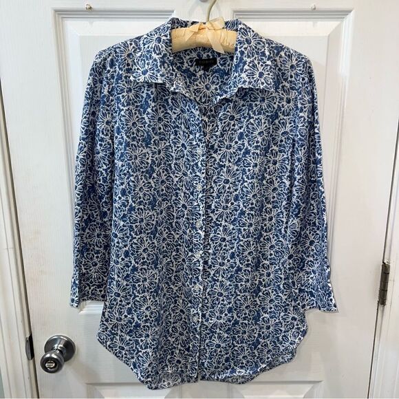 Talbots Linen blue & white floral 3/4 sleeve button down shirt XS - Picture 1 of 14